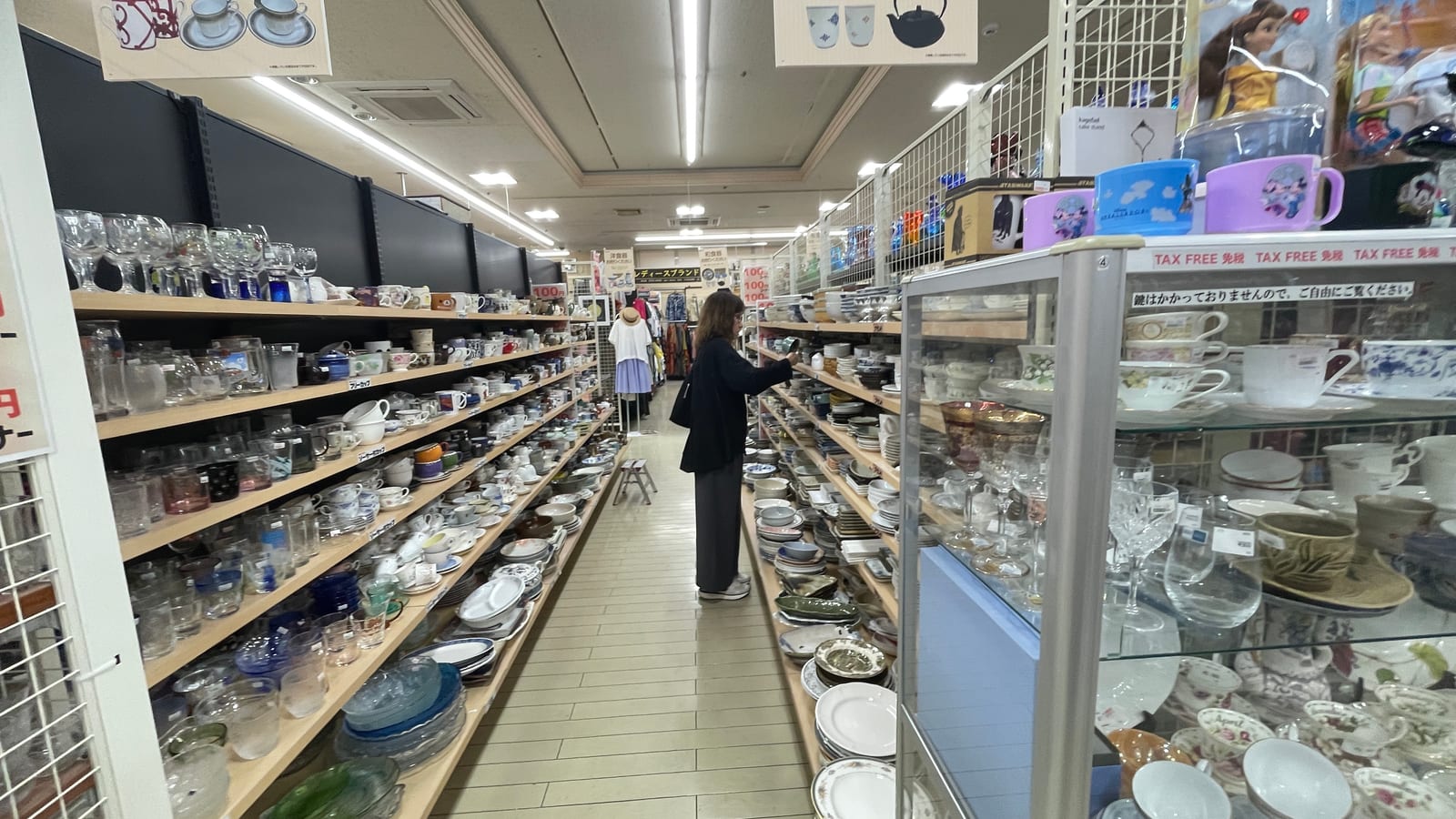沖繩那霸二手店 BOOKOFF 那覇小禄店 5-2