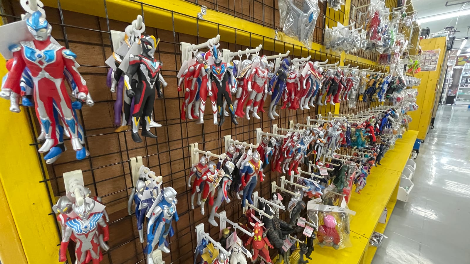 沖繩漫畫倉庫 浦添店 4-1