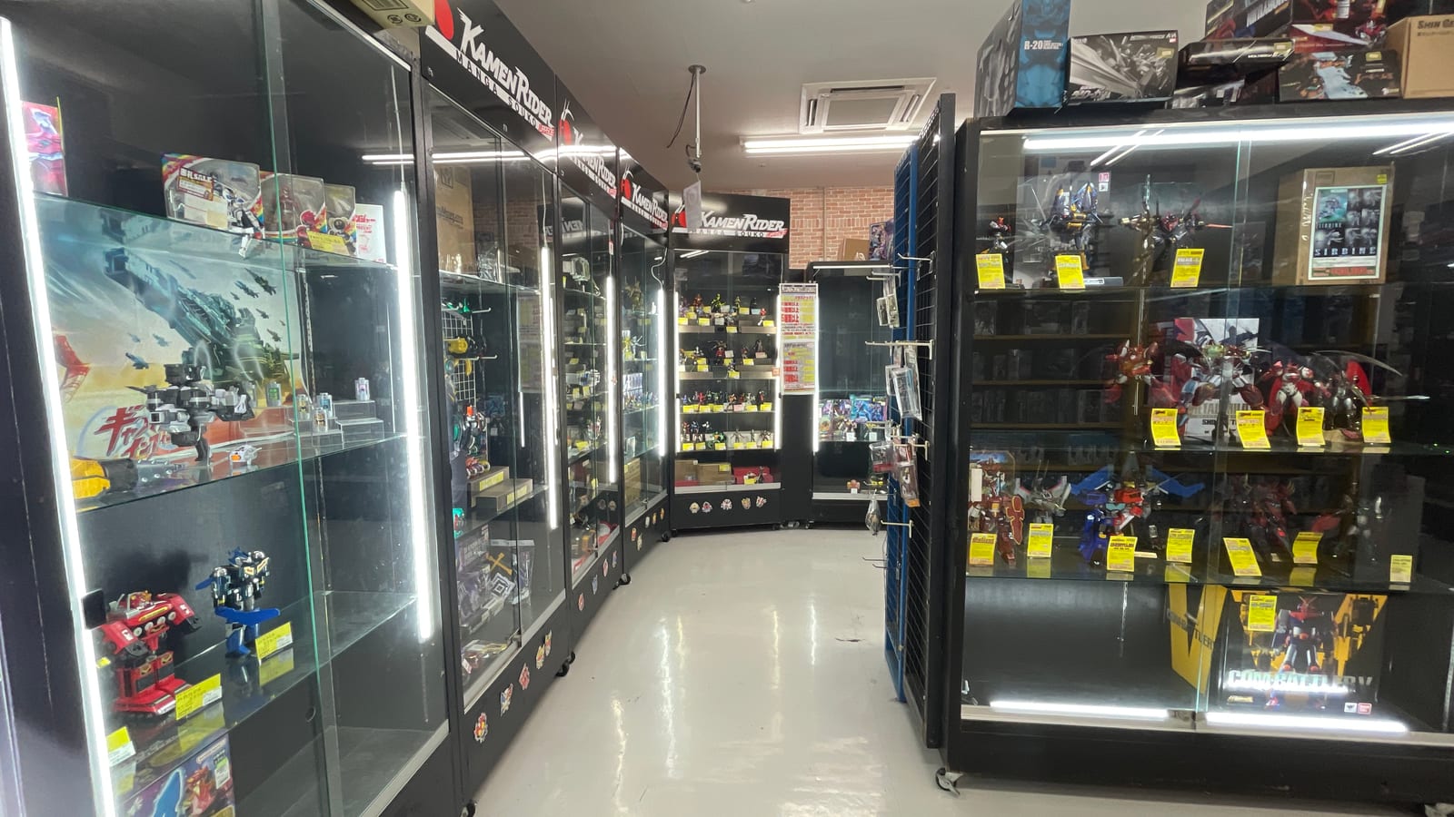 沖繩漫畫倉庫 浦添店 4-3