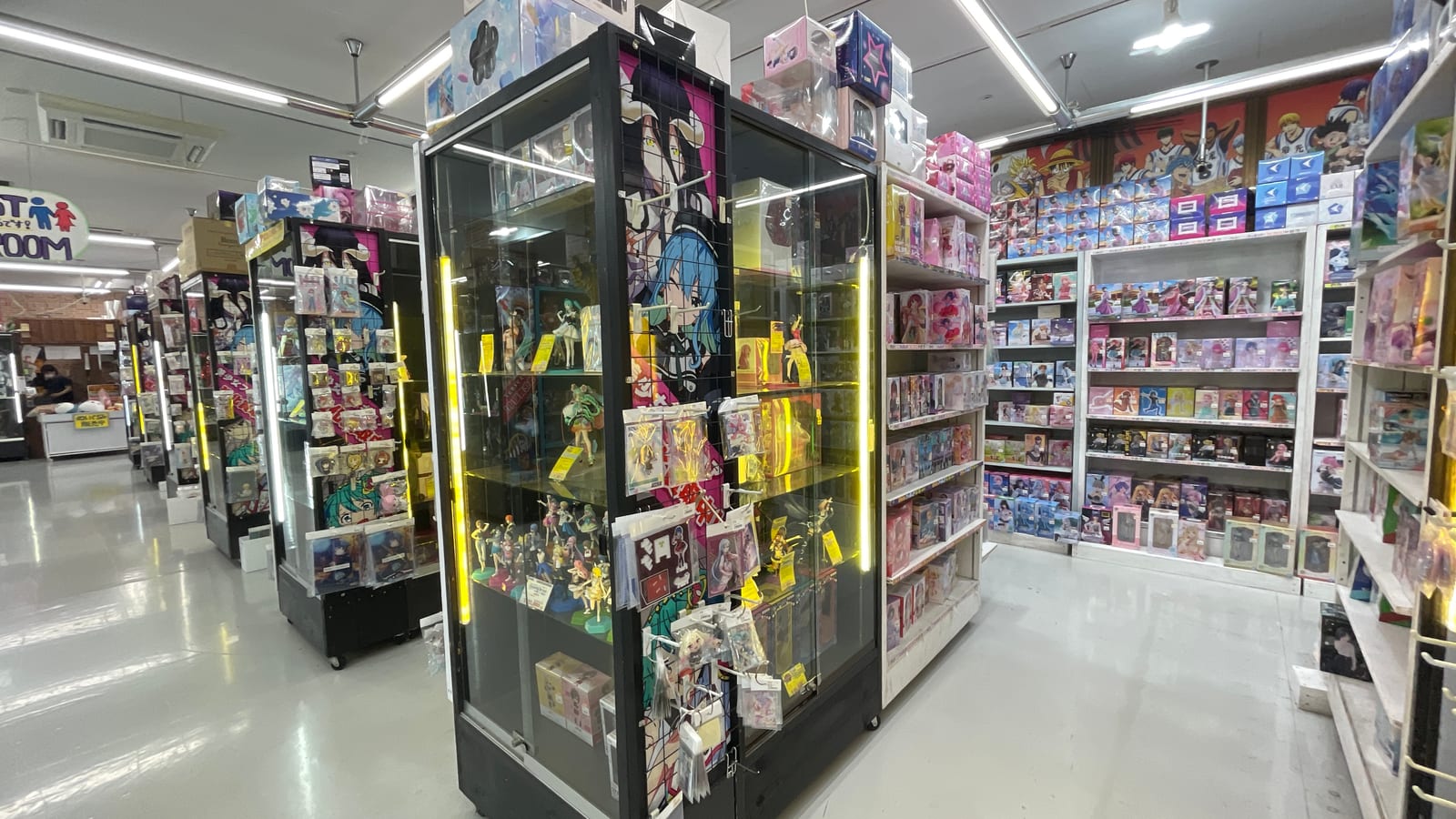 沖繩漫畫倉庫 浦添店 6-2