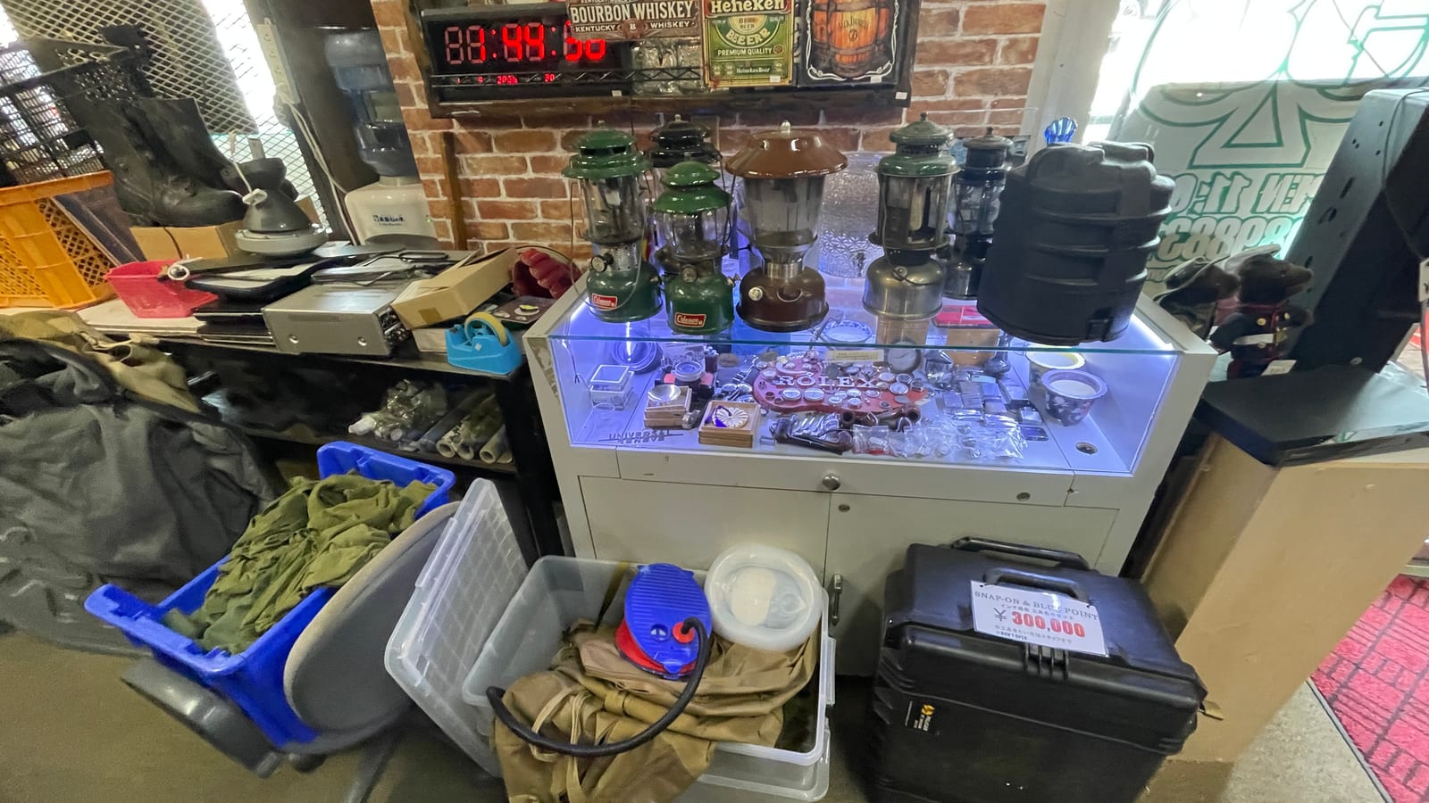 沖繩宜野灣 DISCOVERY 58 美軍二手軍用品店 5-2