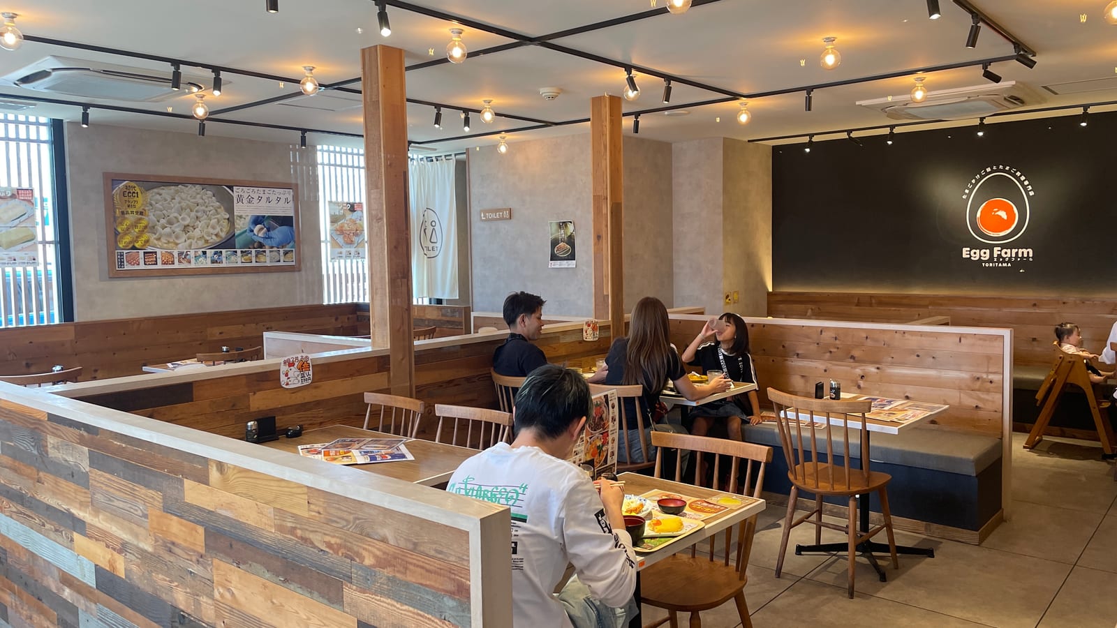 沖繩宜野灣 Egg Farm TORITAMA 大謝名店雞蛋料理與店內環境 1-5